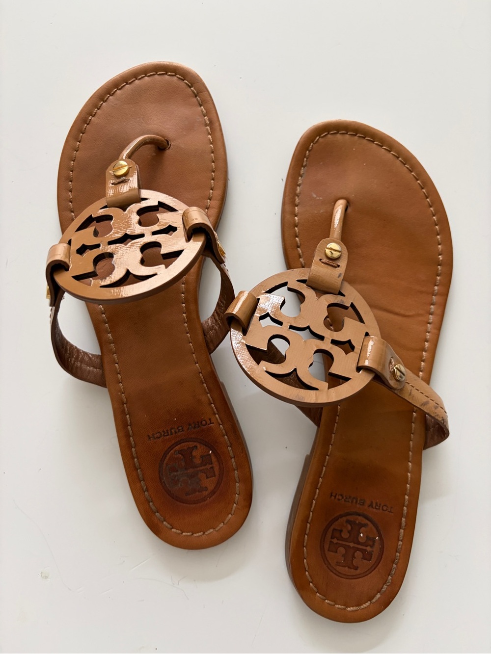 Tory Burch Tan Patent Miller Sandal - Size 8 - Picture 4 of 5